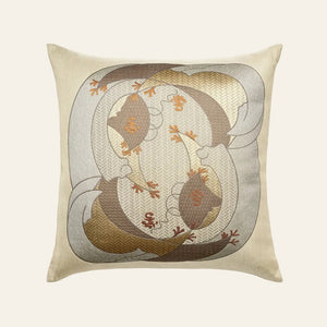 Photo of the Kosode | Pillow ensemble.