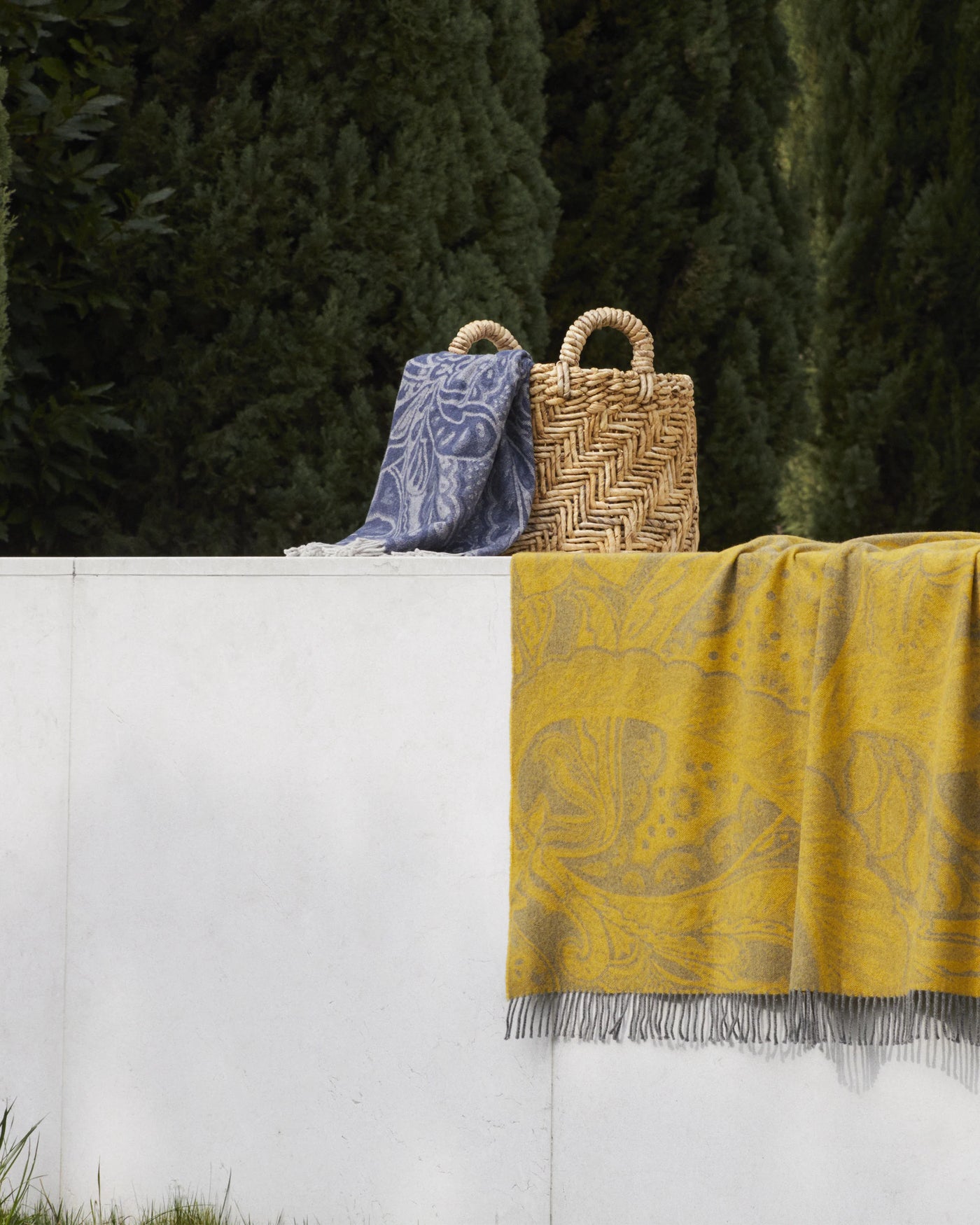 Lanerossi Bohémien throw in mustard yellow with grey botanical jacquard pattern and fringe trim.