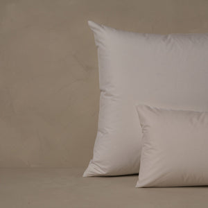 Photo of the Classic Percale | Euro Case ensemble.