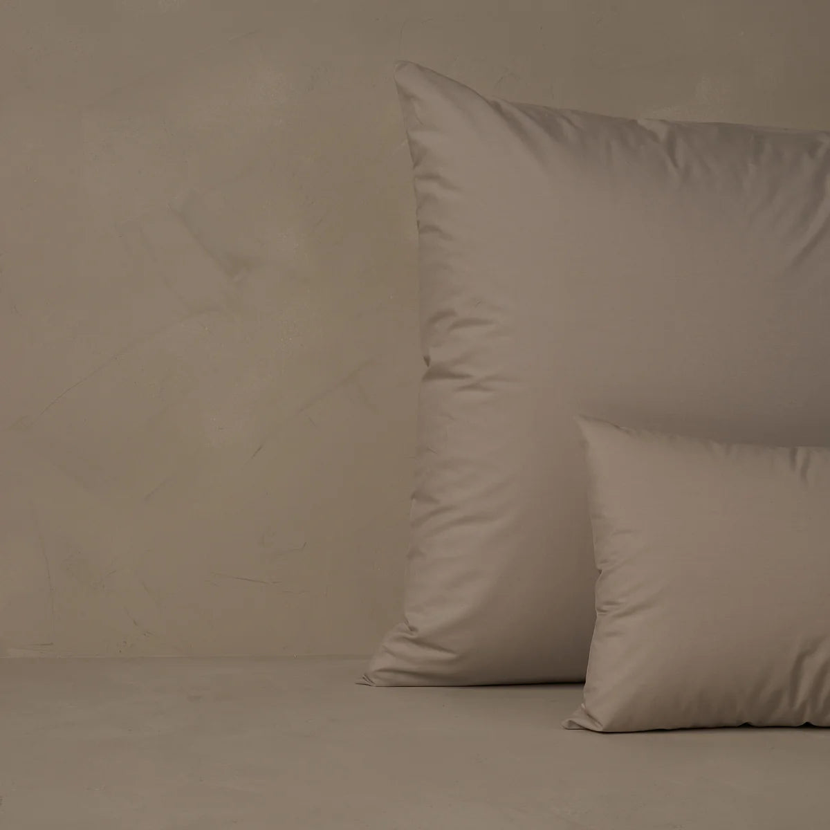 Retiring Classic Percale | Decorative Case