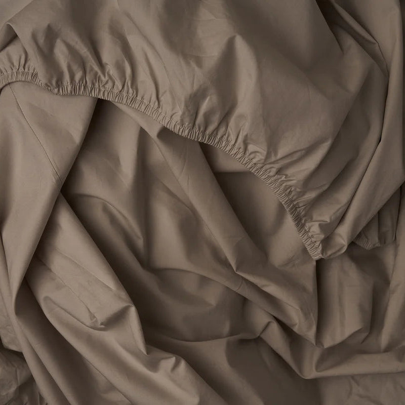 Retiring Classic Percale | Fitted Sheet