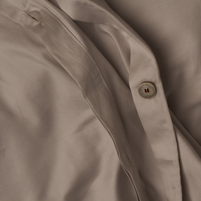 Photo of the Retiring Classic Sateen | Duvet Cover ensemble.