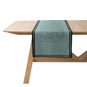 Photo of the Romance | Table Runner ensemble.