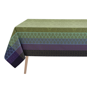 Photo of the Bastide | Coated Tablecloth ensemble.