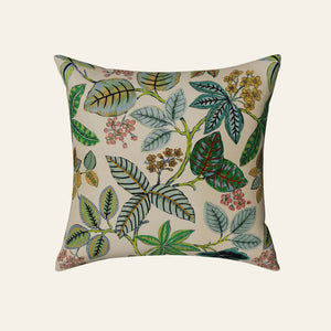 Photo of the Lanai | Pillow ensemble.