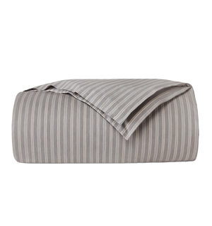 Photo of the Leranto | Duvet Cover ensemble.