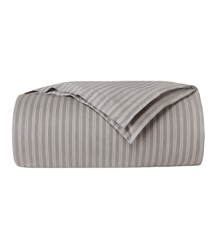 Photo of the Leranto | Duvet Cover ensemble.