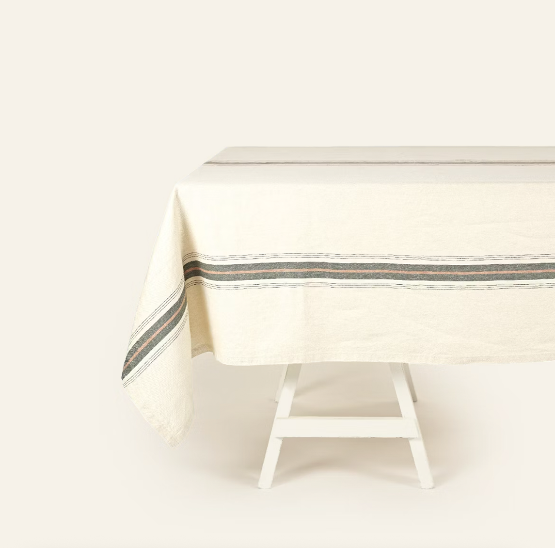 Gypsum | Tablecloth