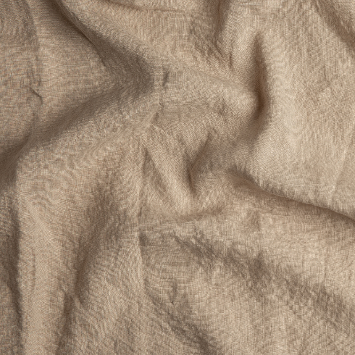 Close-up of Bella Notte Frida guest towel in Honeycomb, showing relaxed linen weave texture.