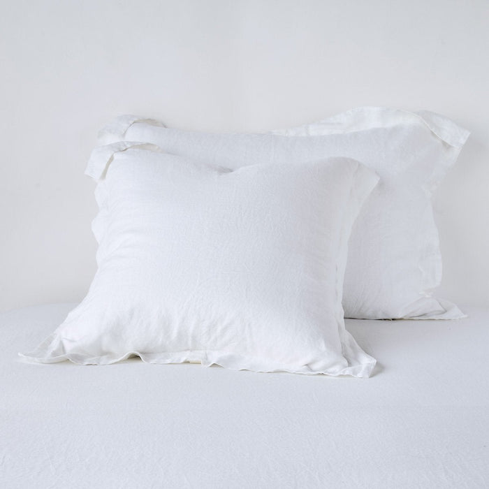 Photo of the Linen | Sham ensemble.