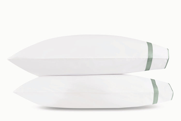 Photo of the Louise | Pillowcase Set ensemble.
