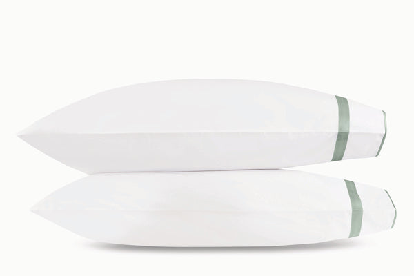 Photo of the Louise | Pillowcase Set ensemble.