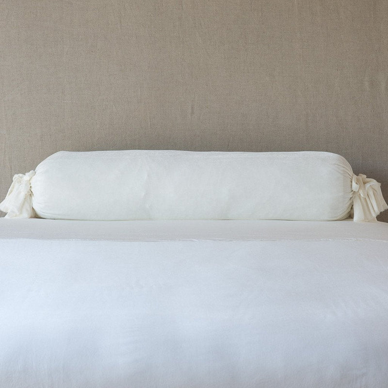Loulah | Throw Pillow