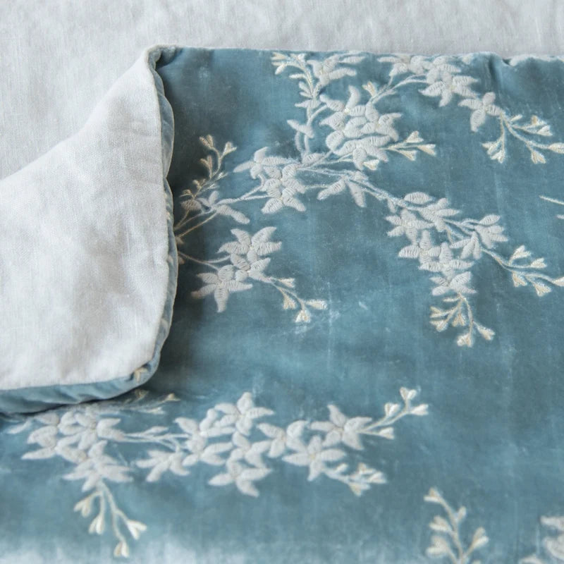 Lynette | Blanket