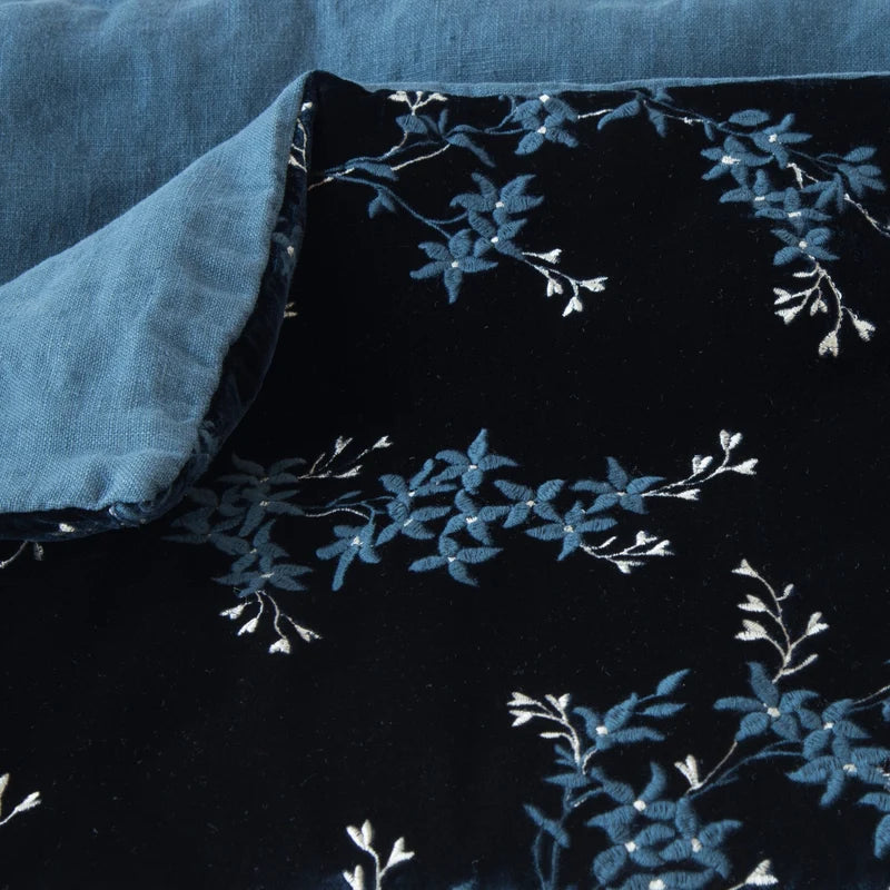 Lynette | Blanket