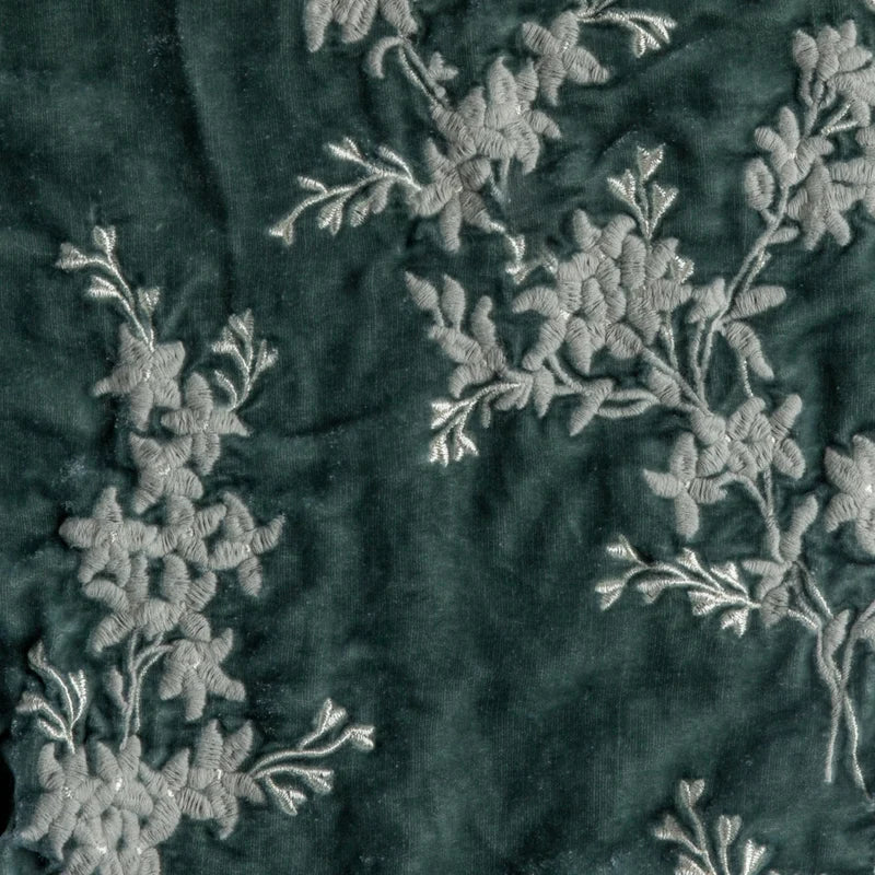 Lynette | Throw Pillow