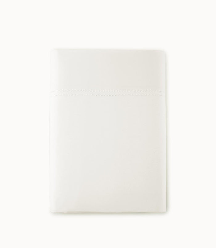 Photo of the Lyric | Flat Sheet ensemble.