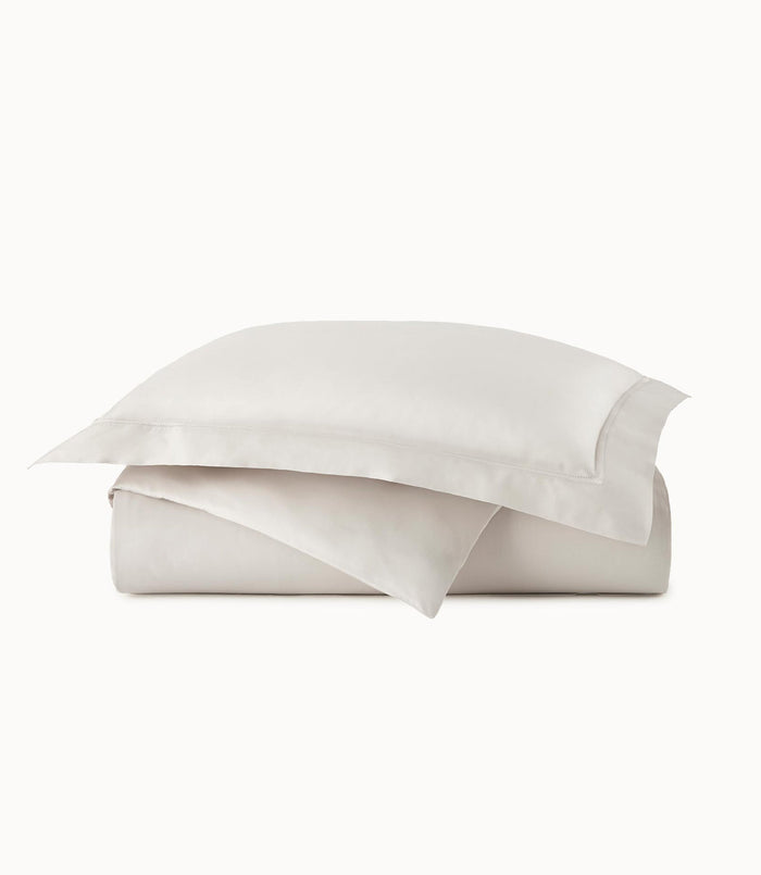 Photo of the Lyric | Duvet Cover ensemble.