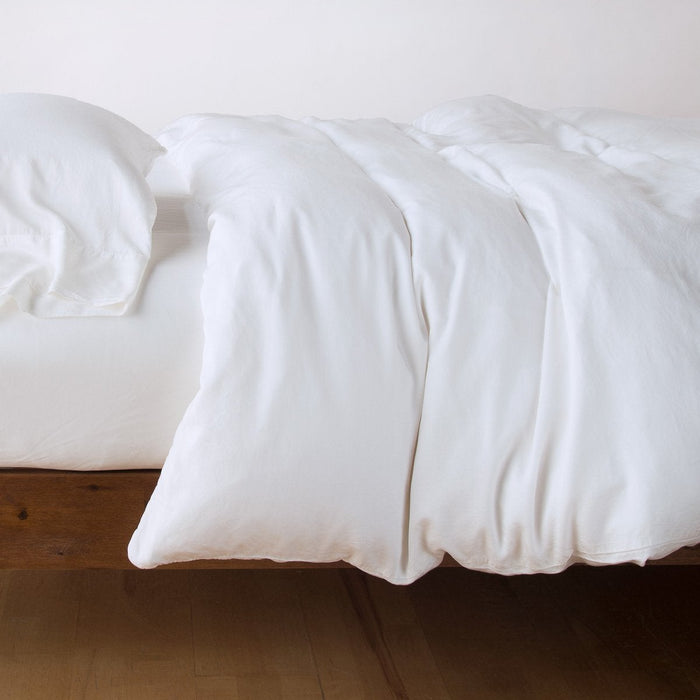 Photo of the Madera Luxe | Duvet Cover ensemble.
