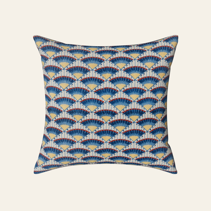 Photo of the Maiolica | Pillow ensemble.
