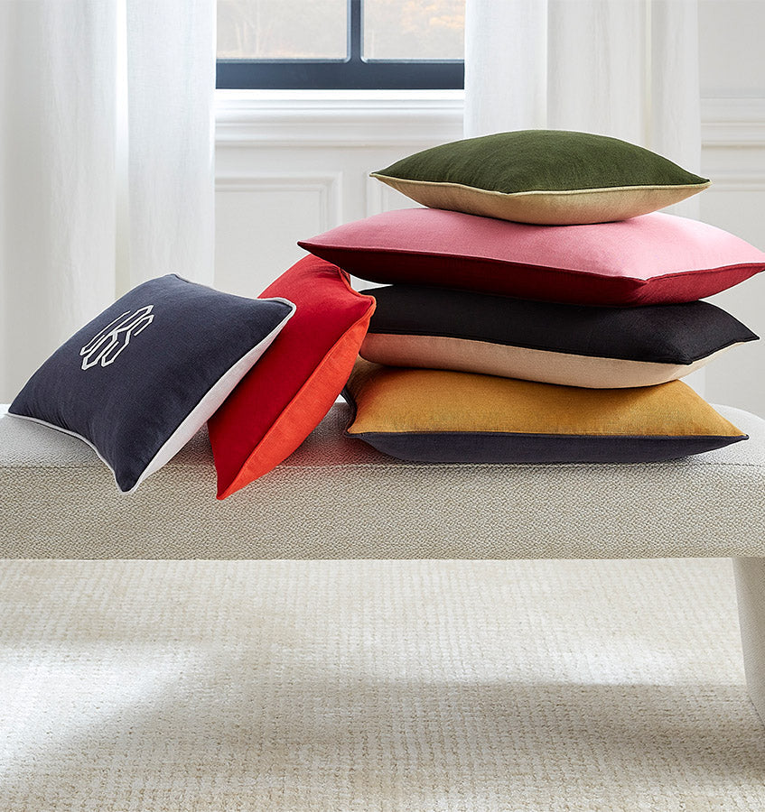 Sferra Manarola 20x20 | Decorative Pillow