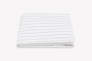 Photo of the Amalfi | Fitted Sheet ensemble.