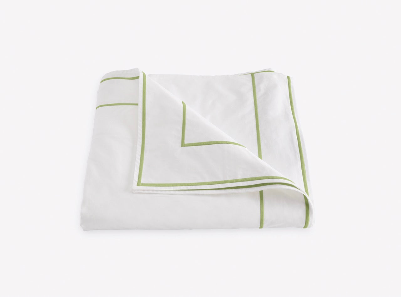 Image of Matouk Ansonia duvet in color leaf.