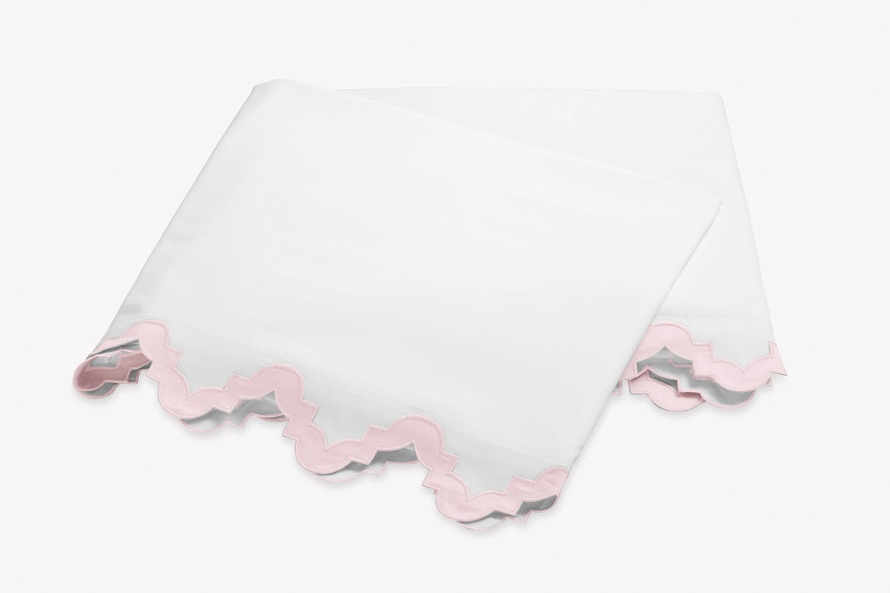 Image of Matouk Aziza flat sheet in color pink.