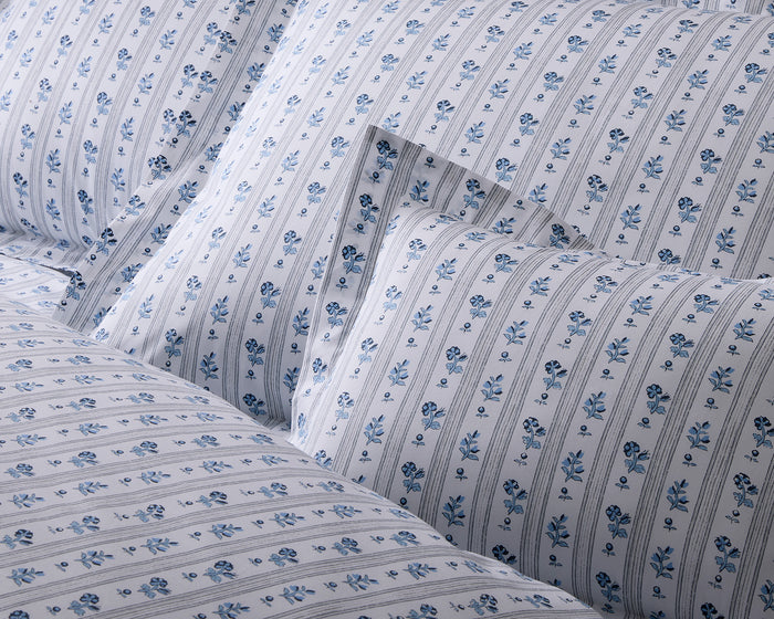 Photo of the Cabanon Stripe | Pillowcase, Pair ensemble.