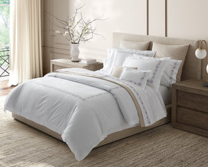 Photo of the Callista | Duvet Cover ensemble.