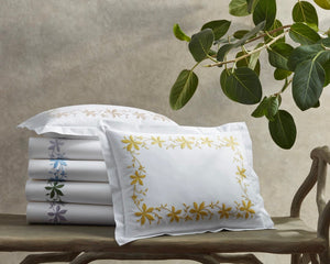 Photo of the Callista | Flat Sheet ensemble.