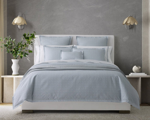 Photo of the Catarina | Duvet Cover ensemble.