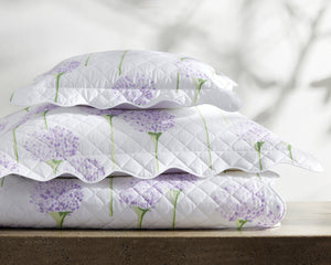 Photo of the Charlotte | Quilt ensemble.
