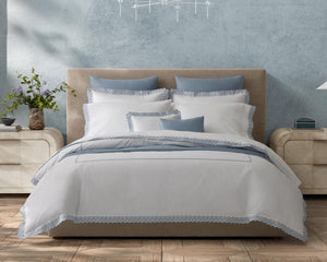 Photo of the Felix | Duvet Cover ensemble.