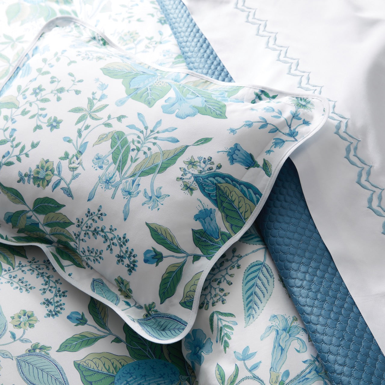 Matouk Schumacher Collection Pillow Sham - Thumbnail 4