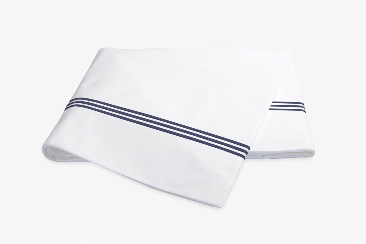 Image of Matouk Bel Tempo flat sheet in color navy.