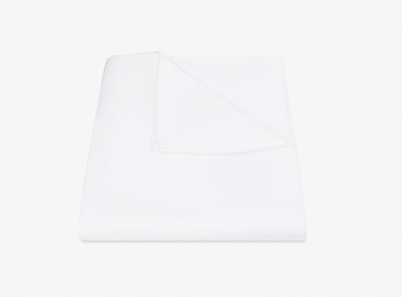 Image of Matouk Bryant duvet in color white.