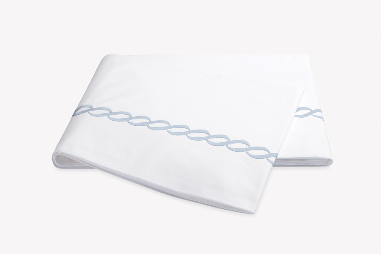 Image of Matouk Classic Chain flat sheet in color light blue.