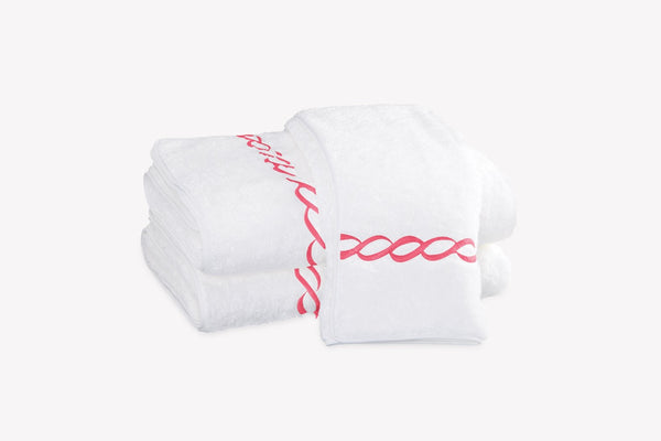 Photo of the Classic Chain Towel | Guest Towel ensemble.