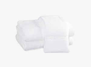 Photo of the Classic Chain Towel | Wash Cloth ensemble.