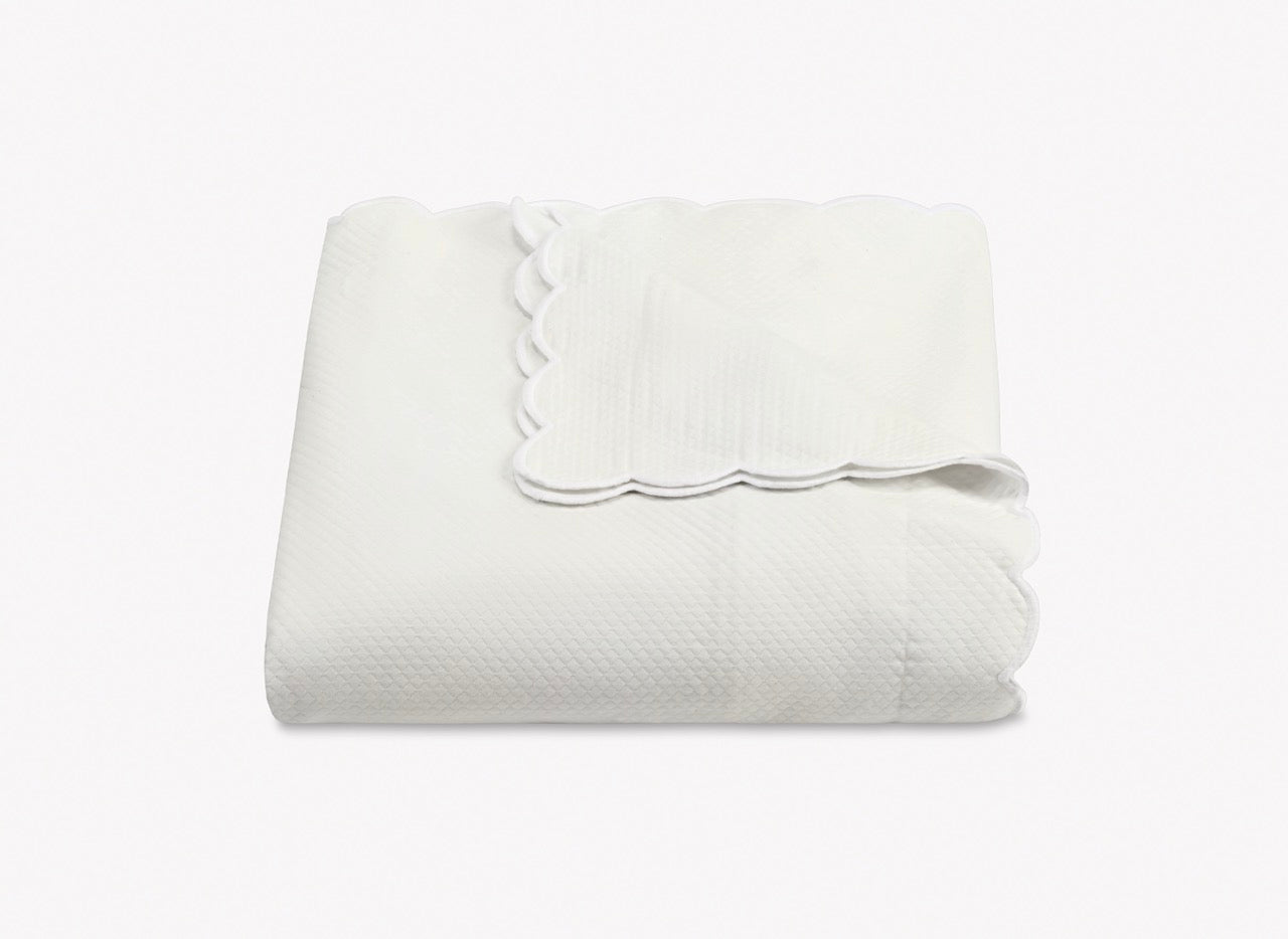 Image of Matouk Diamond pique duvet in color bone.