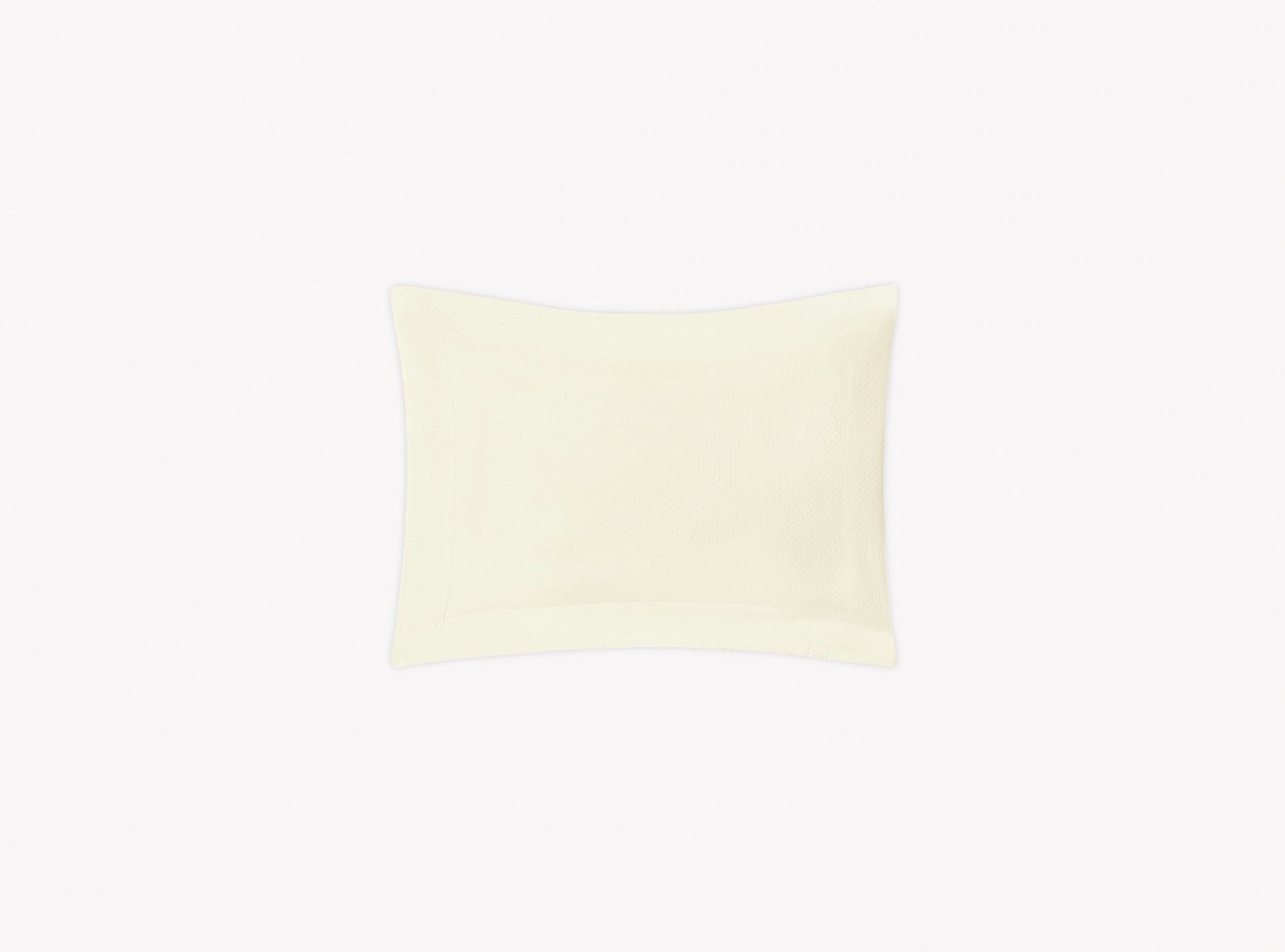 Image of Matouk Elliot boudoir sham in color ivory.