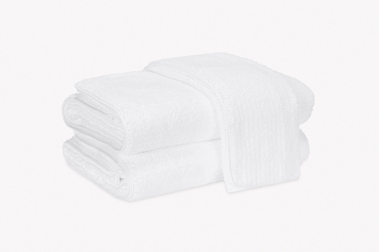 Image of Matouk Francisco towels in color white.