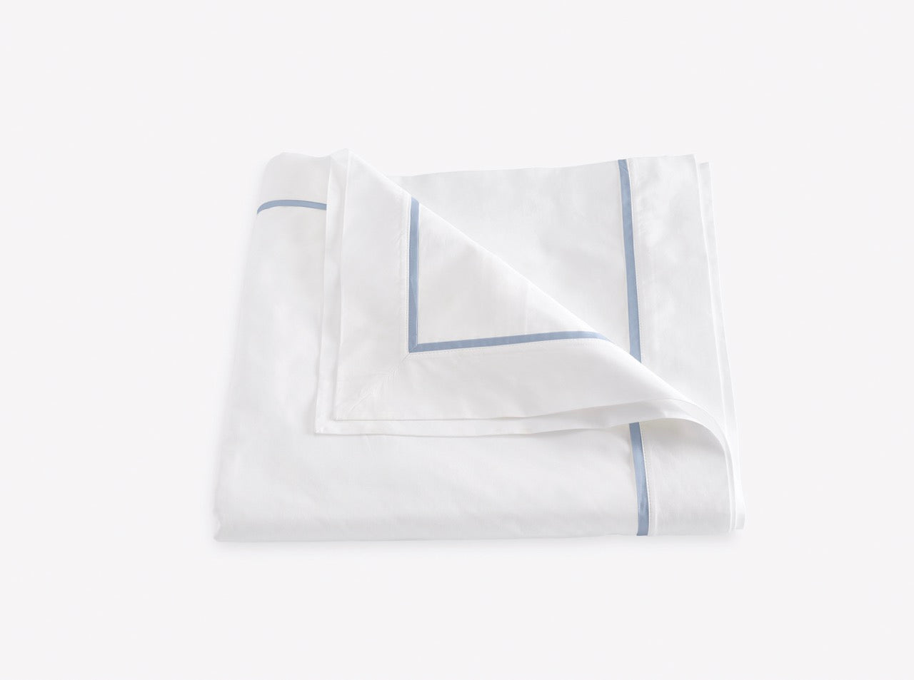 Image of Matouk Gatsby duvet in color hazy blue.