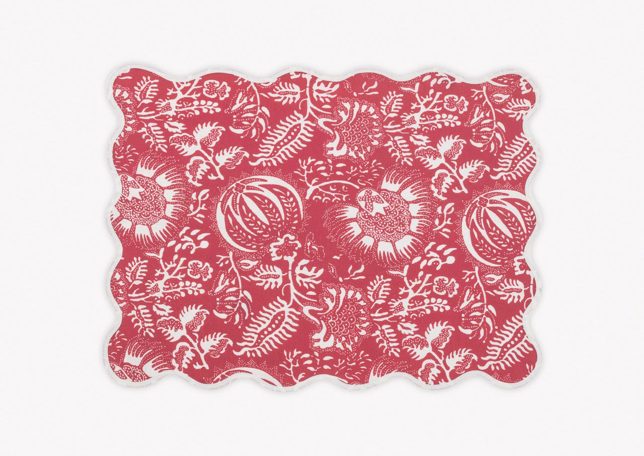 Image of Matouk Granada placemat in color scarlet.