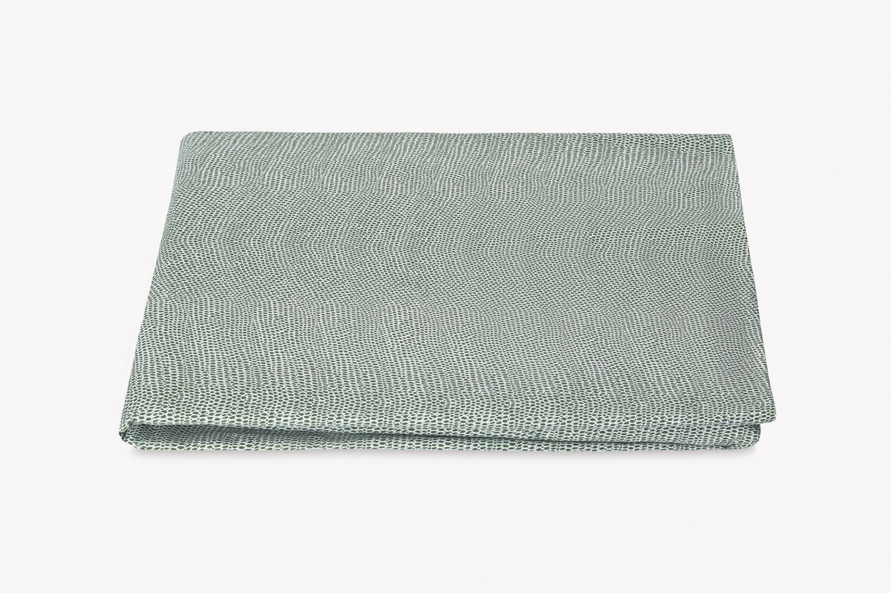 Image of Matouk Jasper fitted sheet in color green.