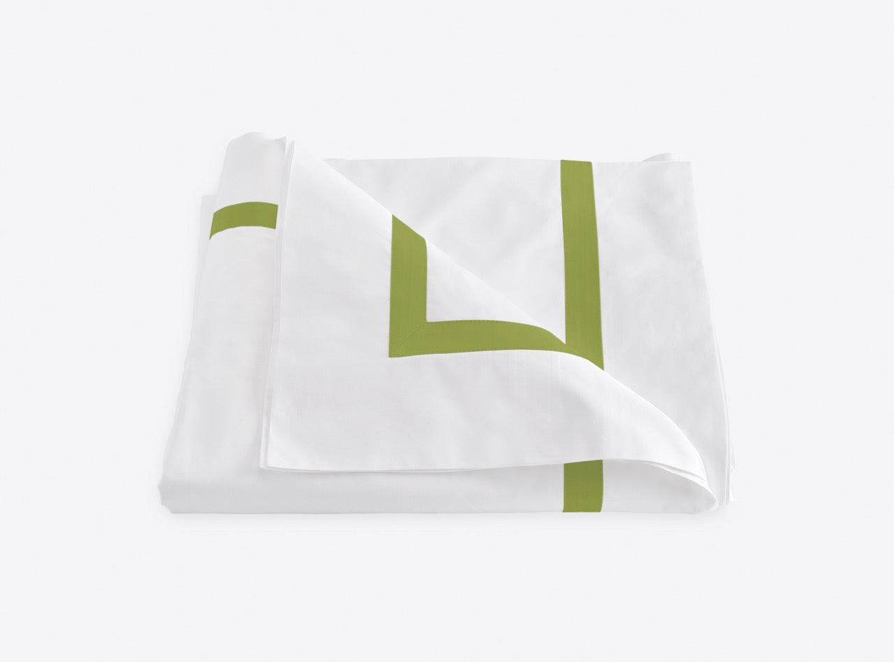 Image of Matouk Lowell duvet in color grass.