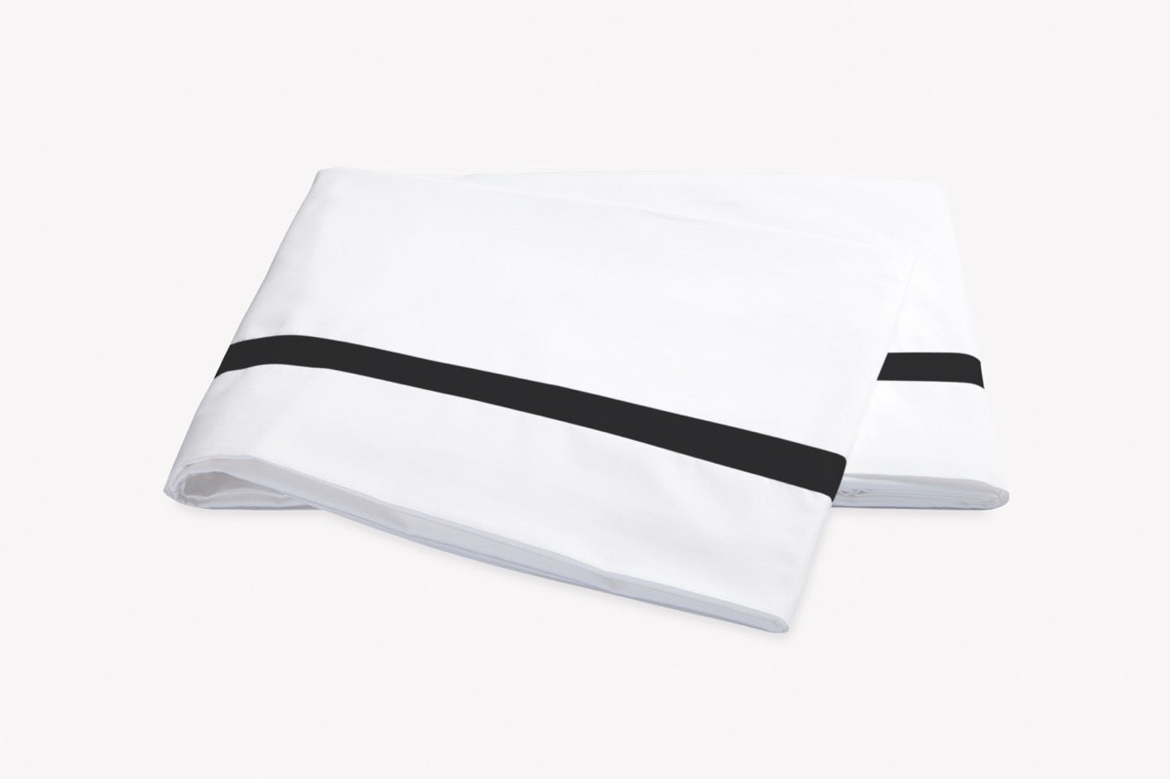 Image of Matouk Lowell flat sheet in color black.