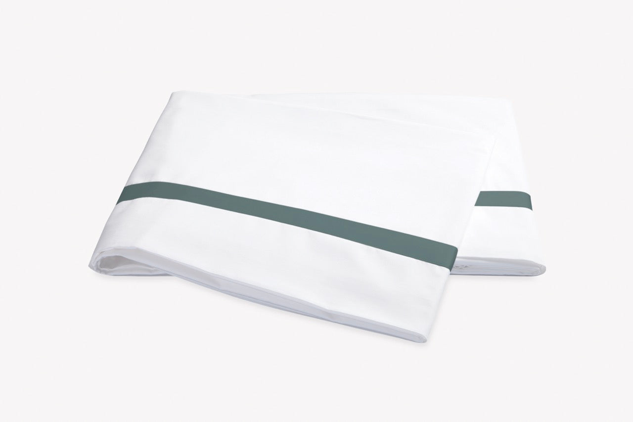 Image of Matouk Lowell flat sheet in color deep jade.