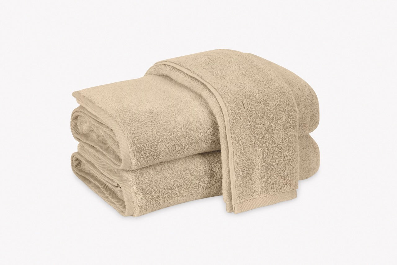 Image of Matouk Milagro towels in color dune.